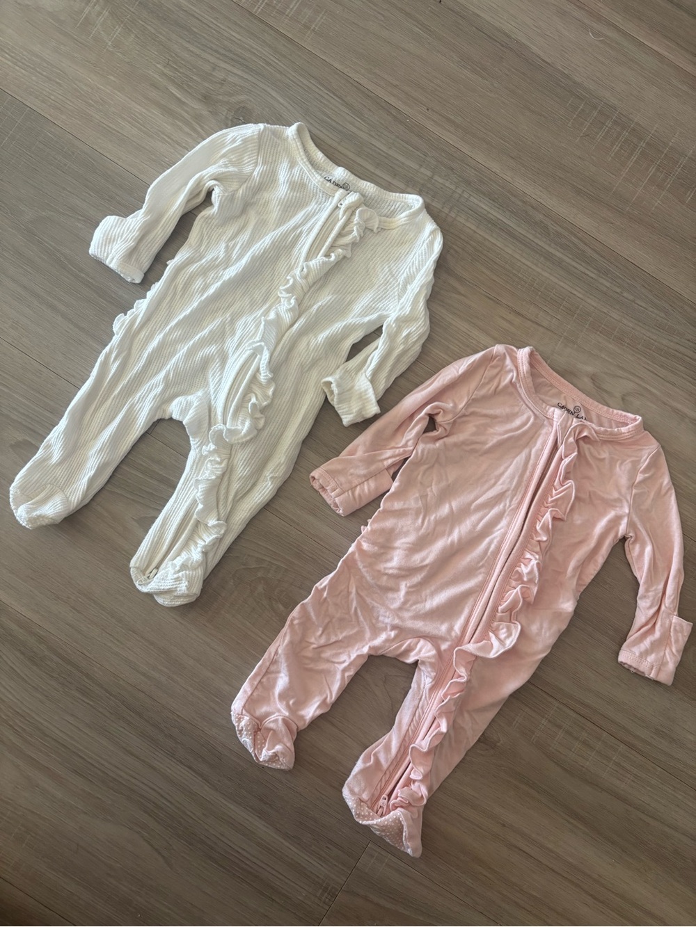 Caden Lane Baby Girl BamboOne-Piece Ruffle Zipper Romper NB White and Baby Pink